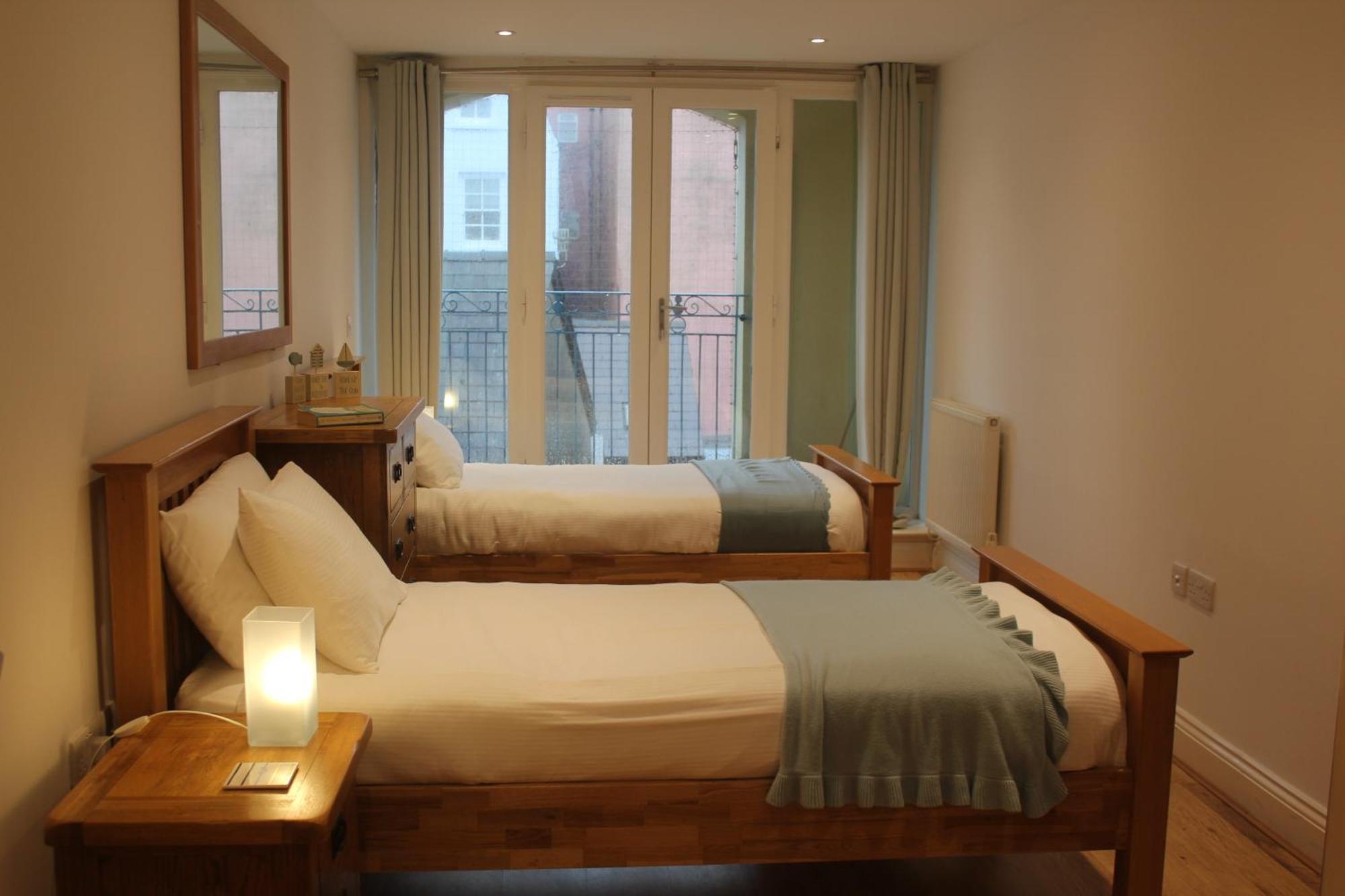 Stylish Flat In Central Tenby & Free Parking Exteriér fotografie
